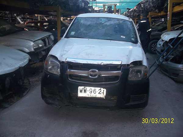 Parachoques Mazda BT50  USADO