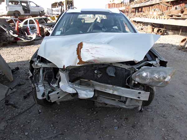 Riel inyección Toyota COROLLA  USADO