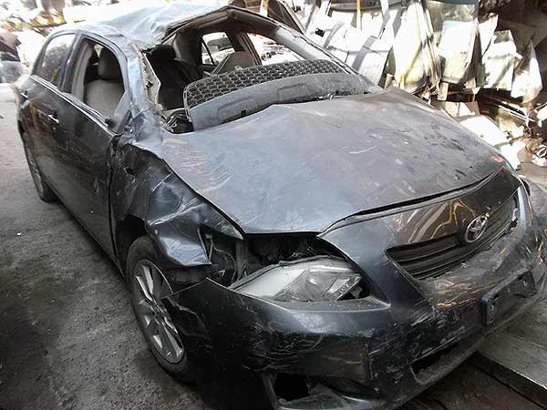 Riel inyección Toyota COROLLA  USADO