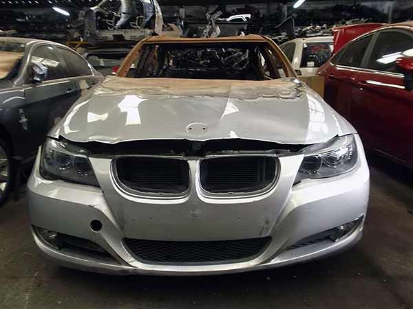 RIEL INYECCIóN BMW 325 2012  USADO EN DESARME