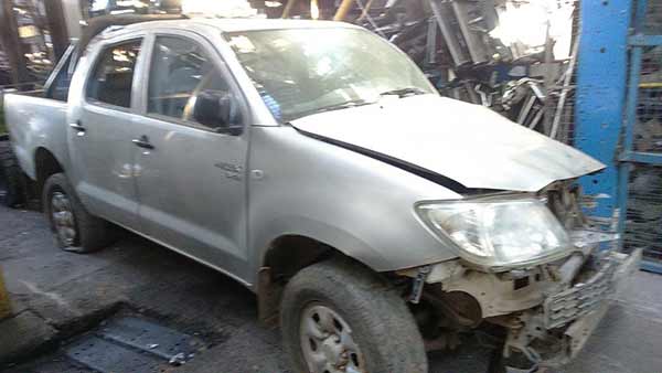 Tapabarro Toyota HILUX  USADO