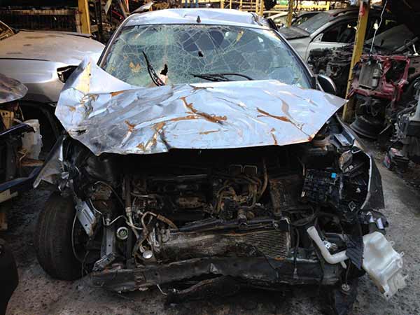 Butaca  Mazda 2V  USADO