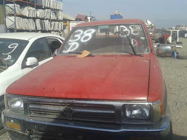 Tapabarro Toyota HILUX  USADO