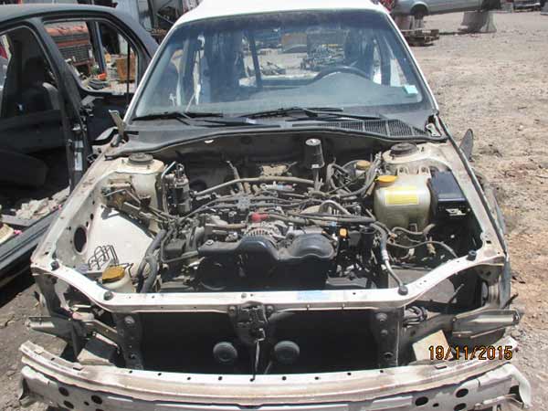  Subaru OUTBACK 2000   EN DESARME