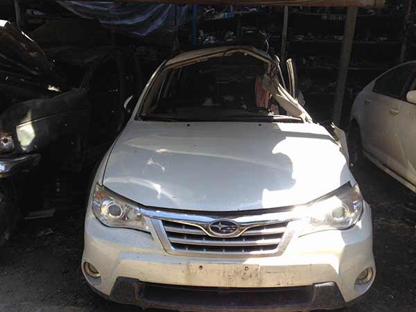 RIEL INYECCIóN Subaru XV 2011  USADO EN DESARME