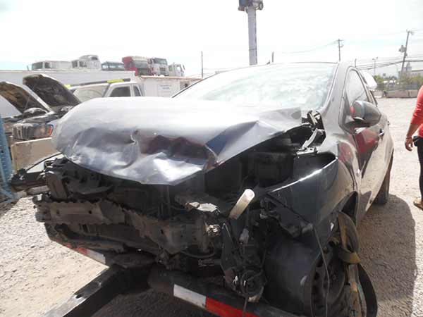 Butaca  Mazda 2V  USADO