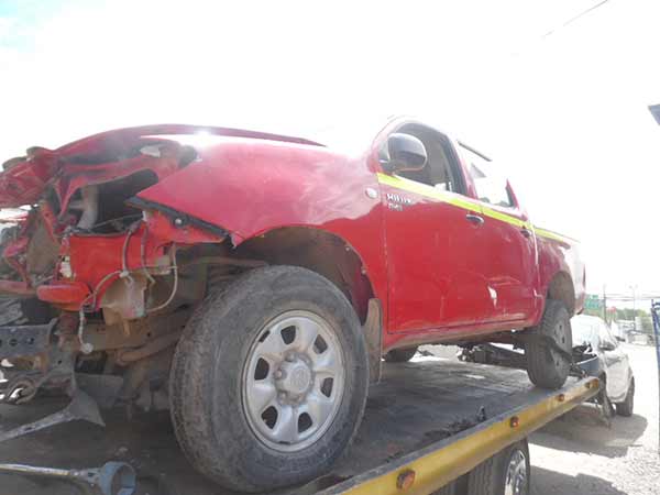 Tapabarro Toyota HILUX  USADO
