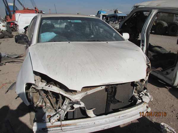 Riel inyección Toyota COROLLA  USADO