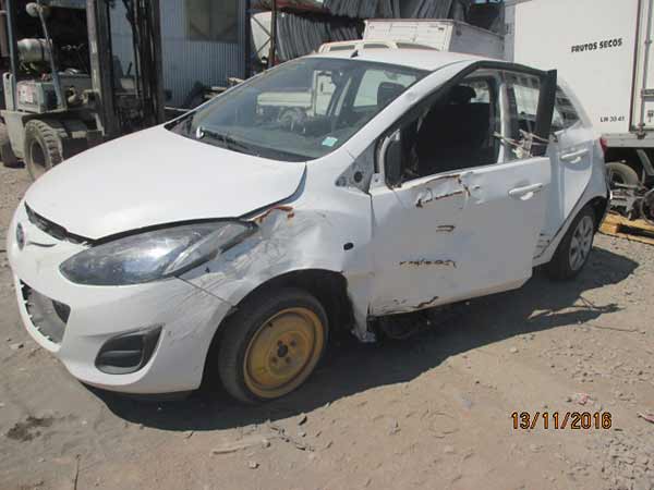 Butaca  Mazda 2  USADO