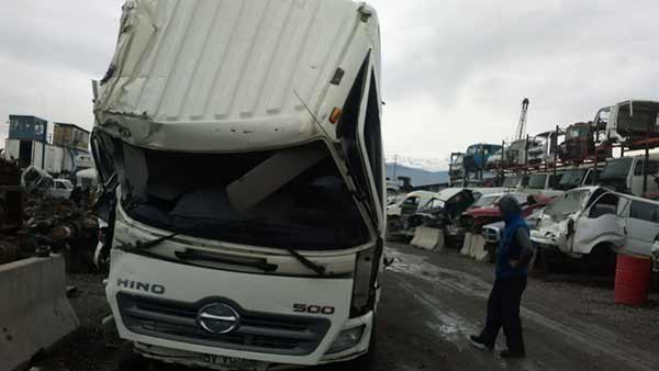 Hino 500 2015 - 1 REPUESTO USADO/USADA EN DESARME