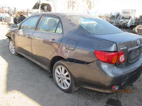 Riel inyección Toyota COROLLA  USADO