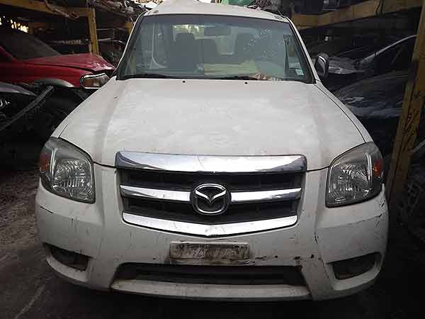 Parachoques Mazda BT50  USADO