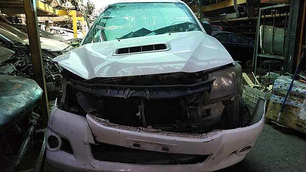 Tapabarro Toyota HILUX  USADO